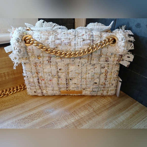 FOR SWAG SHOW ONLY Kurt Geiger NWT White Crochet & Lace Kensington & Dustbag - Picture 6 of 10